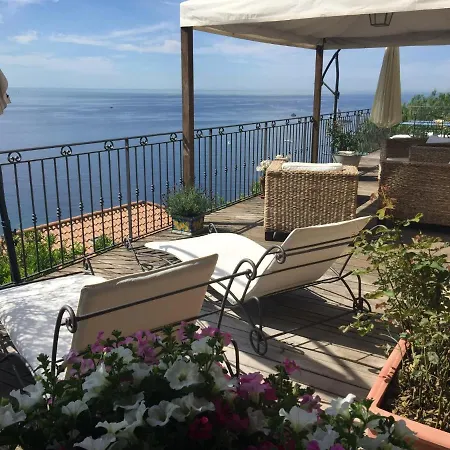 Bed and breakfast D'hotes De Charme La Belle Vue